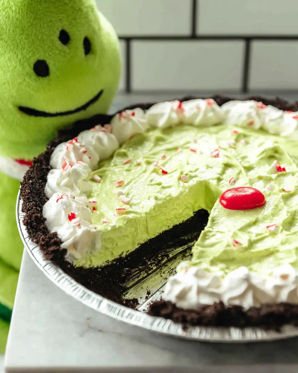 A delicious plate of No-Bake Grinch Pie